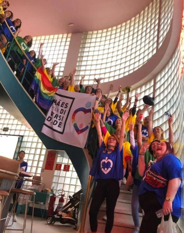 No momento, você está visualizando Famílias devem ter ORGULHO e não vergonha